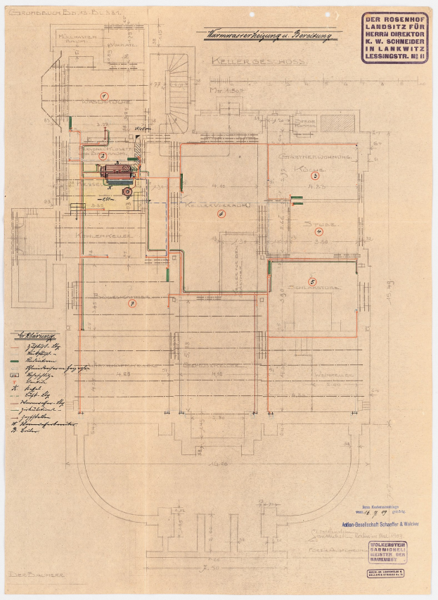 Schwarze und weiße architektonische Zeichnung des Rosenhof-Krankenhauses in Hamburg, Deutschland, die detaillierte Layouts mit zahlreichen Drähten, Räumen, Fluren und Textanmerkungen auf altem Papier zeigt.