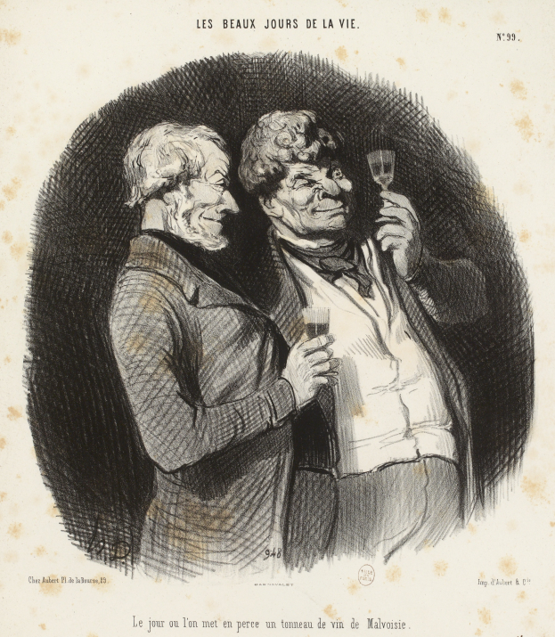 Ein älterer Mann und eine Frau stehen Seite an Seite, jeder hält ein Glas Wein in der Hand, mit Text am unteren Bildrand.