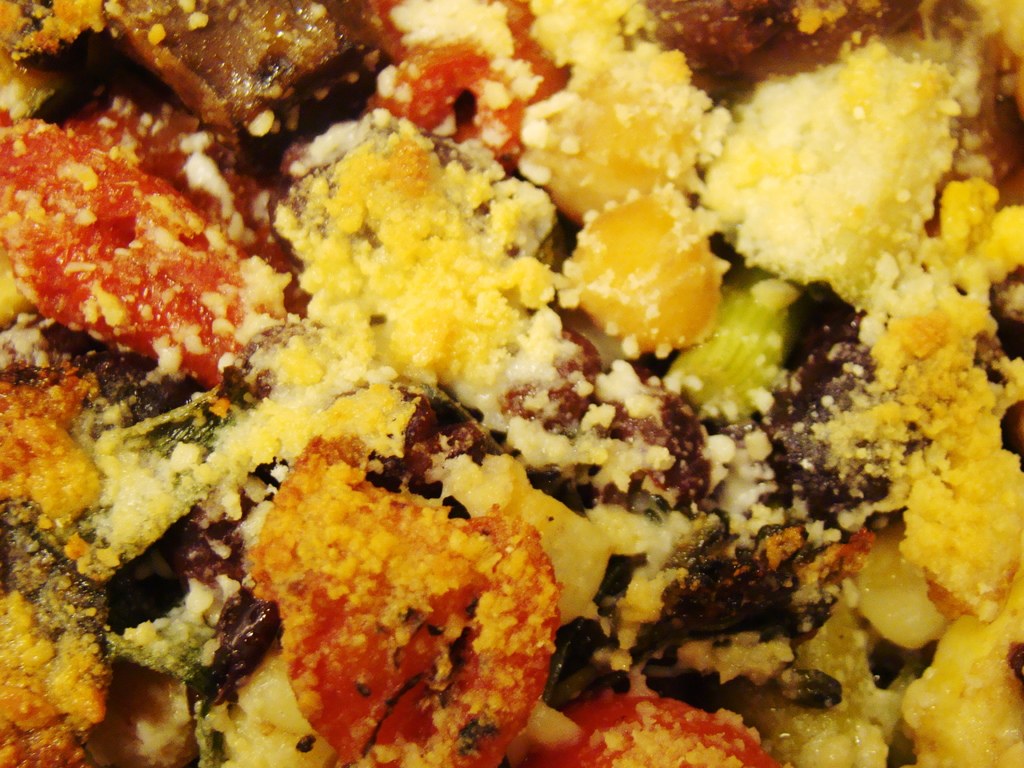 Eine Vielfalt an Lebensmitteln, die gemeinsam dargestellt sind.