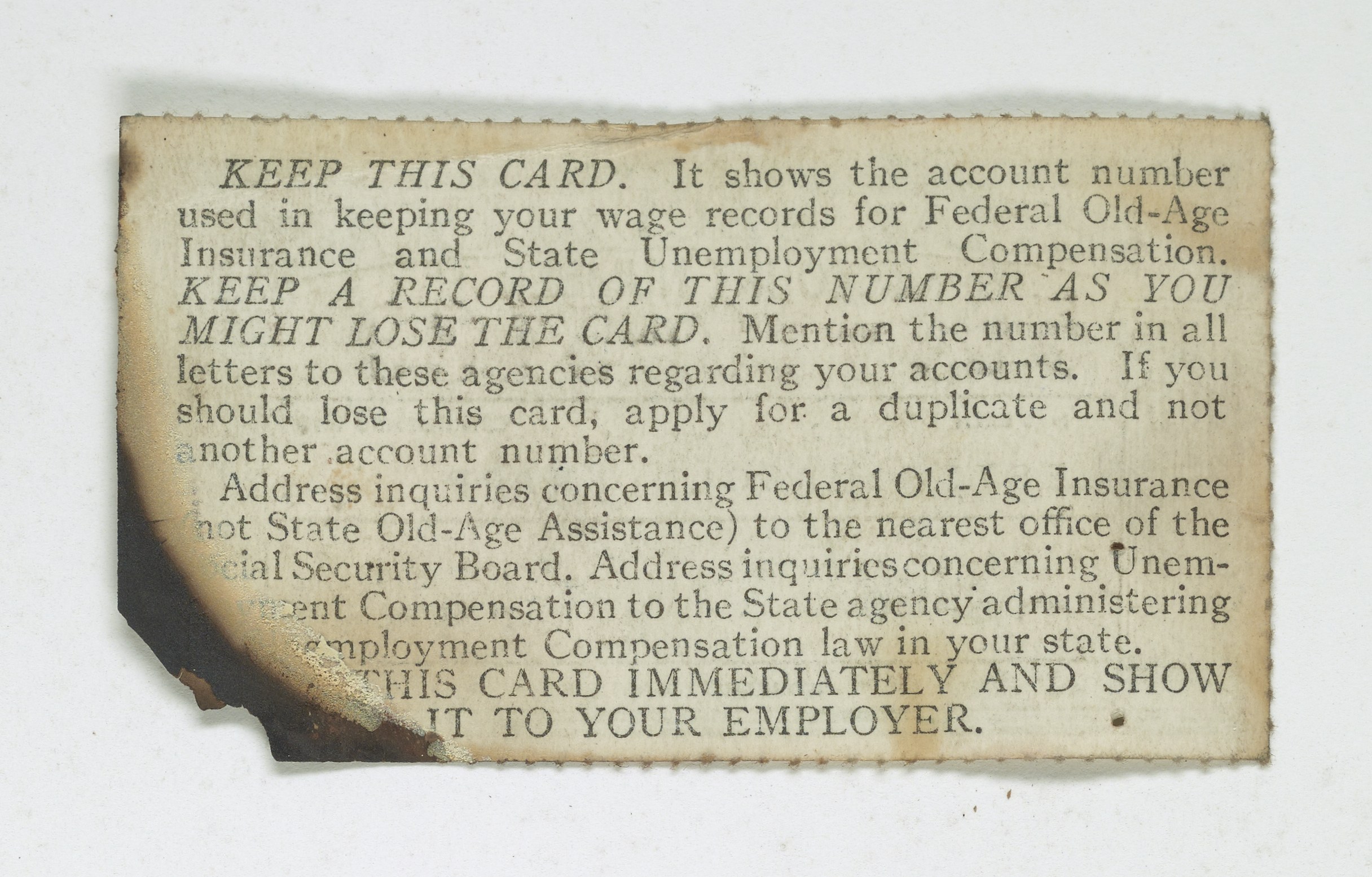 Ein Blatt Papier mit Text, das besagt, dass es die Kontonummer enthält, die für die Lohnunterlagen der gesetzlichen Rentenversicherung und Arbeitslosenversicherung verwendet wird.