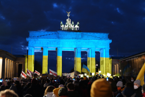 Von der Polizei wegen des Schwarz-Rot-Gold-Flags gestoppt - Flaggenträger spricht jetzt