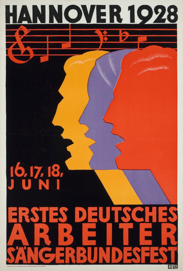 Ein Plakat für das Hannover 1928 Erste Deutsche Arbeiter Sängertagfest, das drei zentrale Figuren und Text über das Ereignis zeigt.
